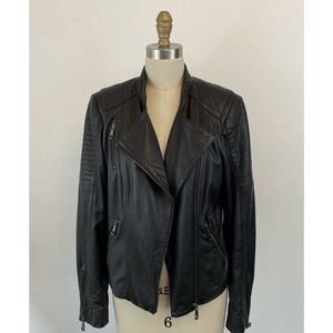 Women's Vakko Moto Black Leather Jacket Zippered Pockets/Sleeves Sz. M